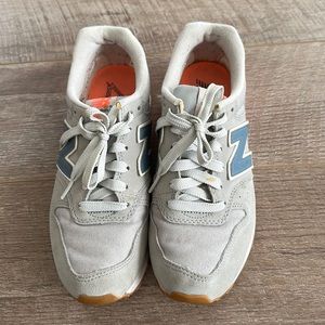 New Balance Sneakers